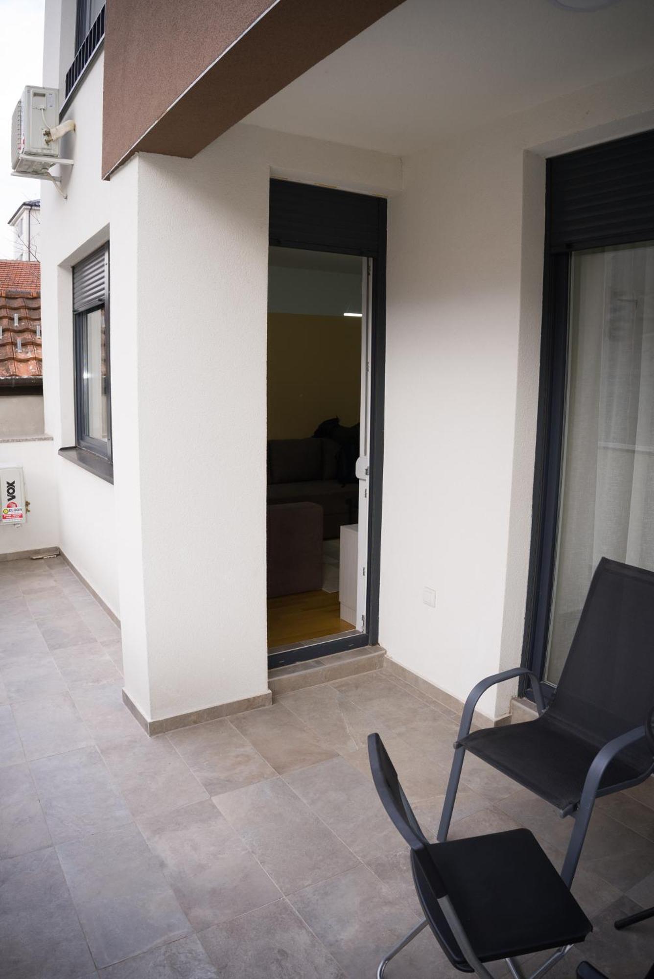 Apartment Infinity Kruševac Exteriör bild