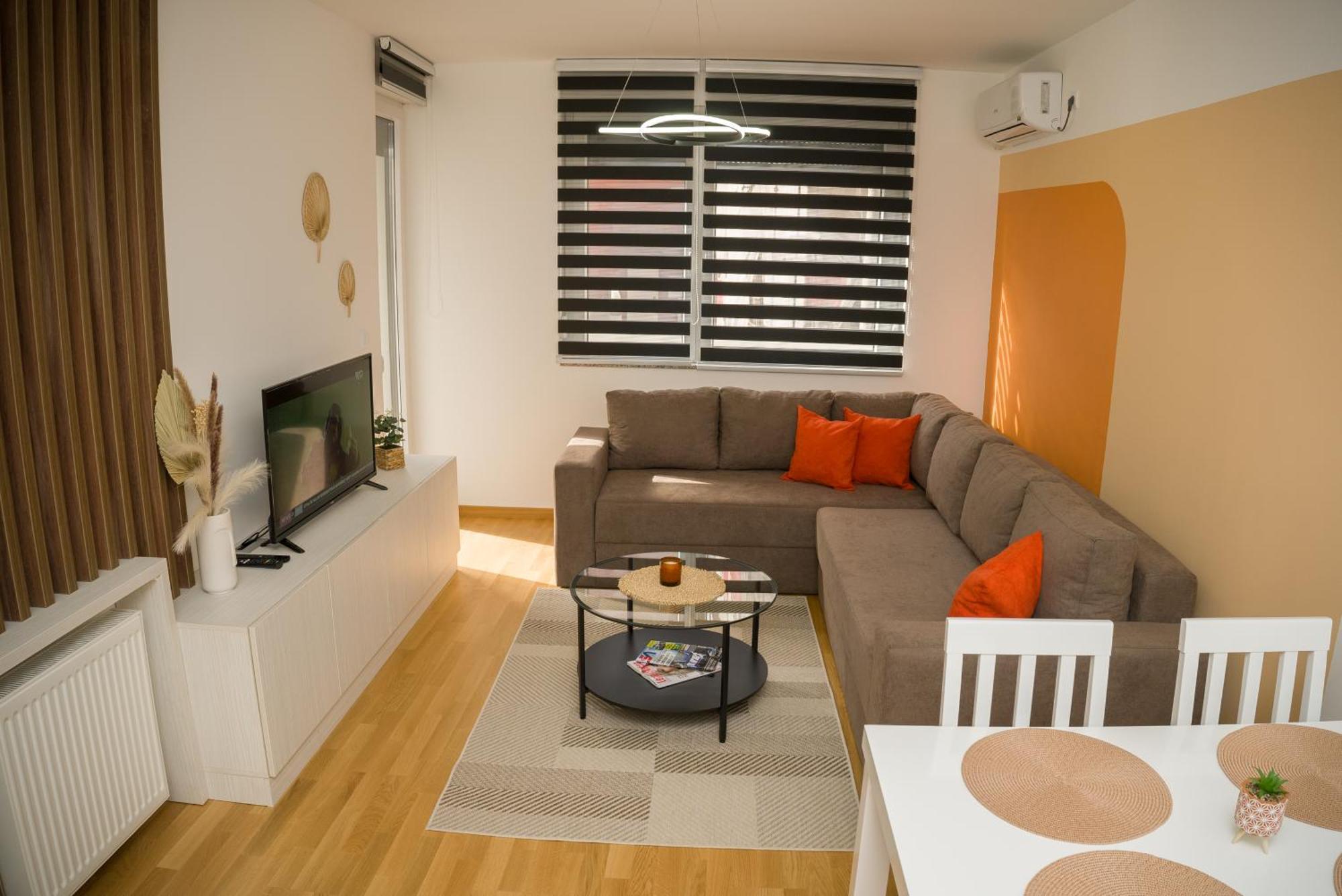 Apartment Infinity Kruševac Exteriör bild
