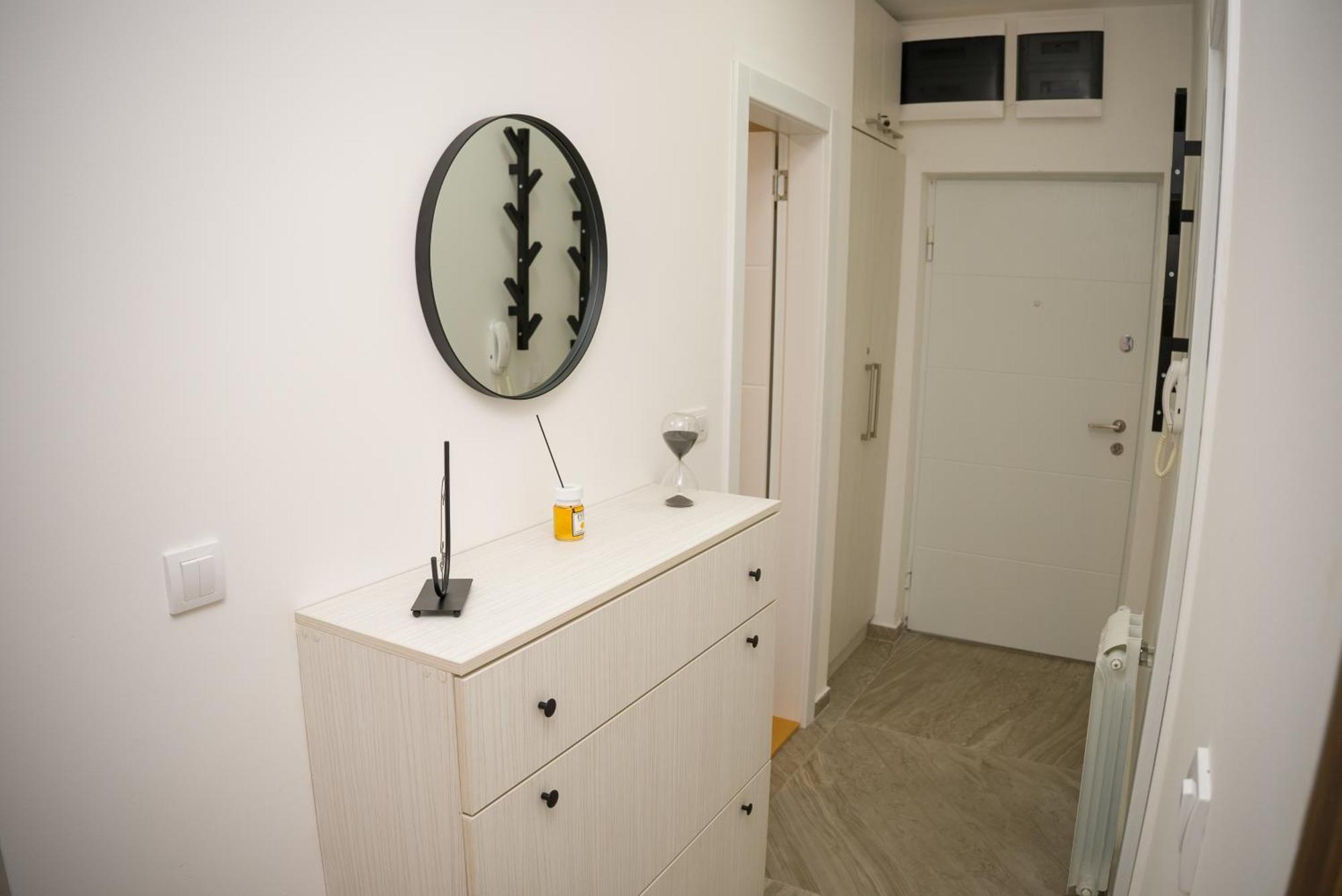 Apartment Infinity Kruševac Exteriör bild