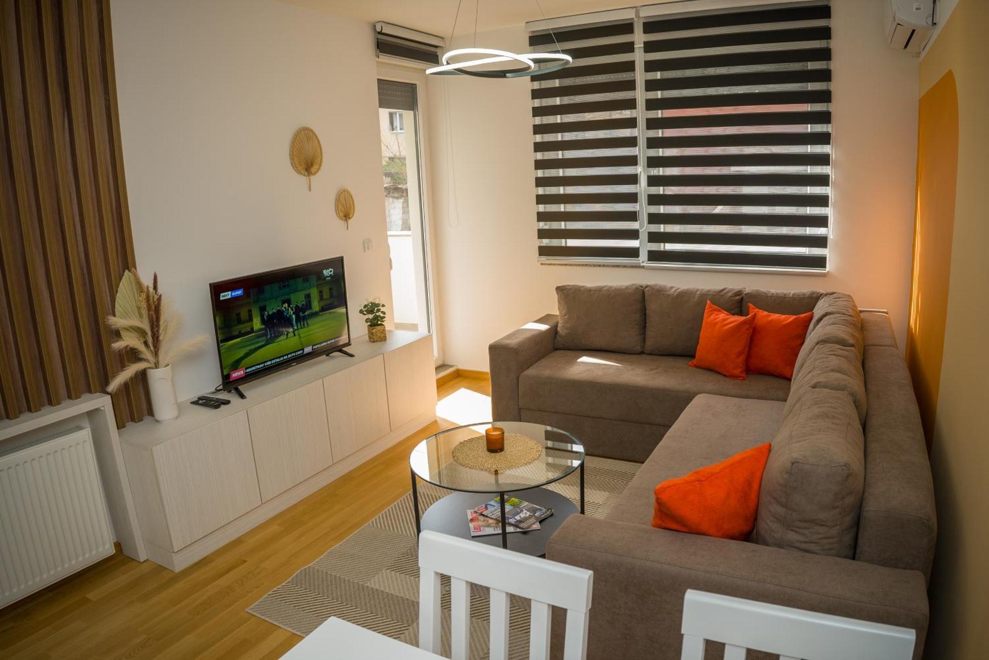 Apartment Infinity Kruševac Exteriör bild